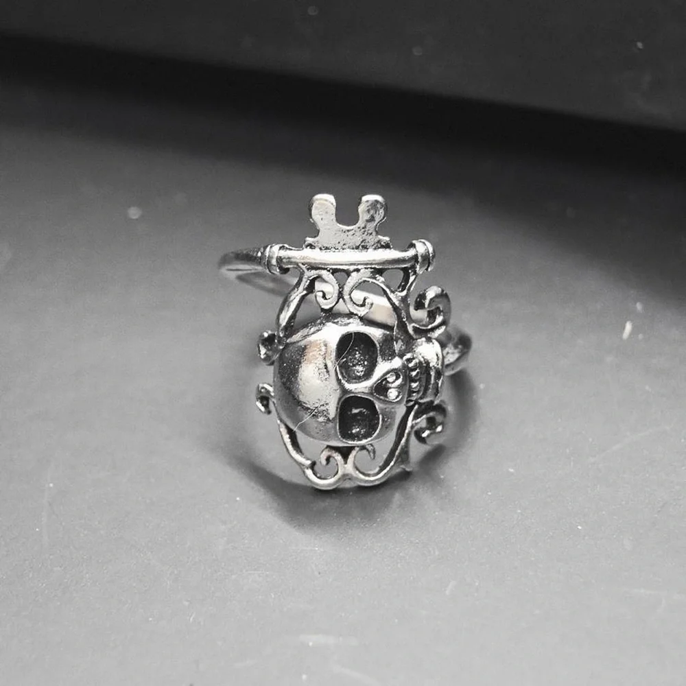 Silver Skull Key Ring with Black Eyes
